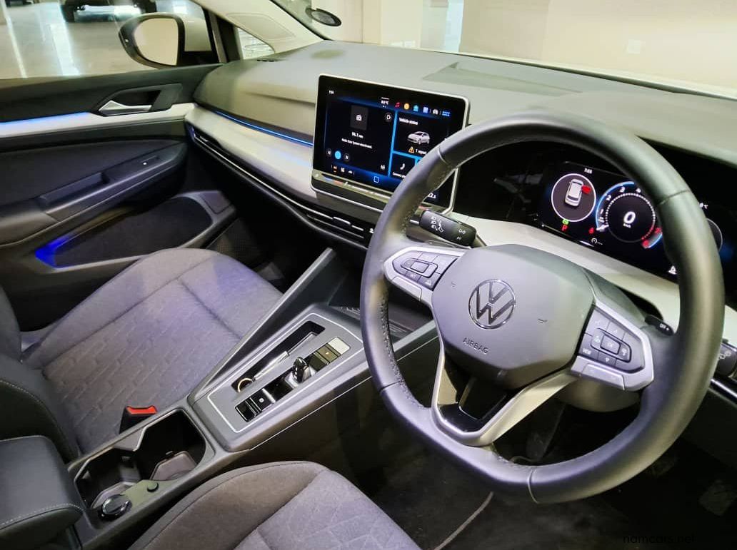 2025 Volkswagen Golf 1.4 Tsi Life Tiptronic (110kw) pictures