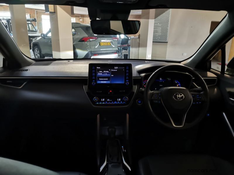 2022 Toyota Corolla Cross 1.8 Xr pictures