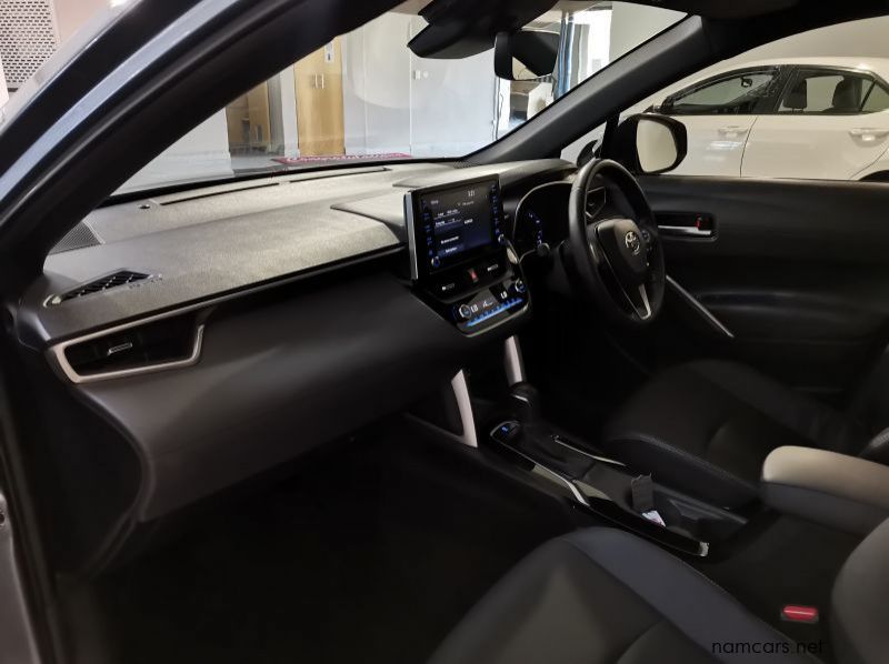 2022 Toyota Corolla Cross 1.8 Xr pictures