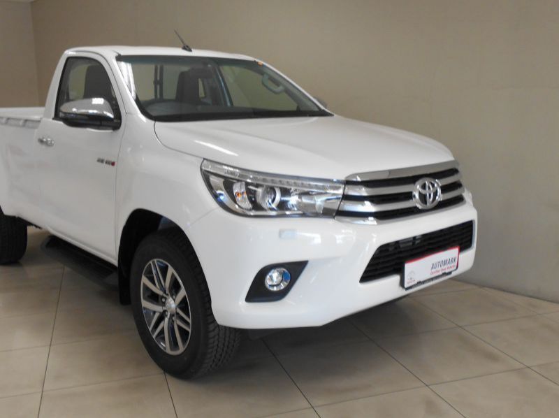 2019 Toyota HILUX 2.8 GD 6SCAB RAIDER A/T pictures