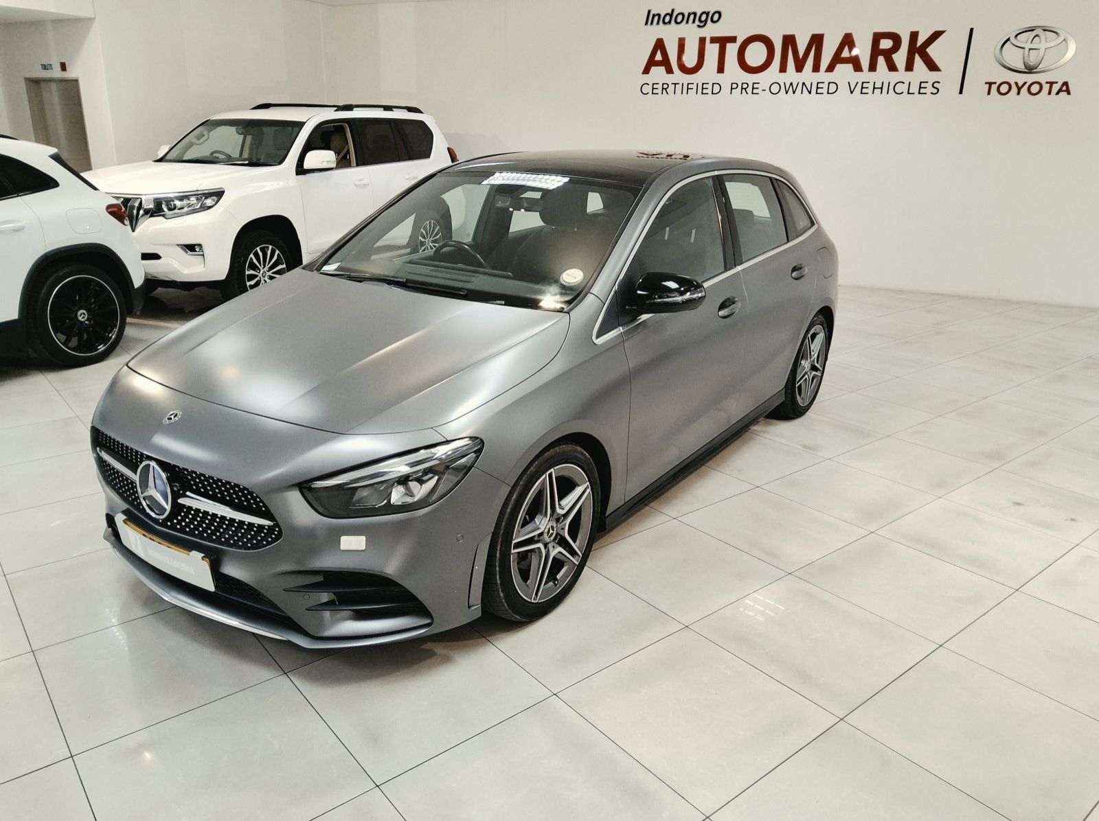 2021 Mercedes-Benz B200d pictures