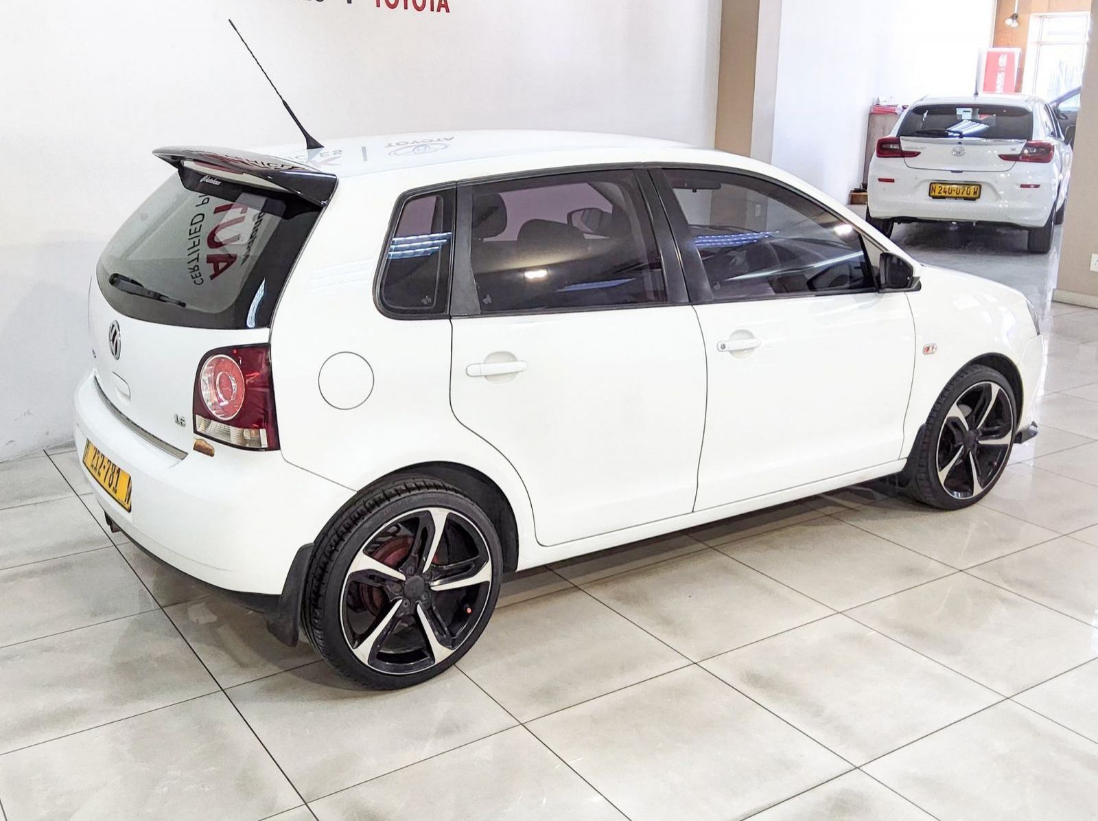 2015 Volkswagen Polo Vivo Gp 1.6 Comfortline 5dr pictures