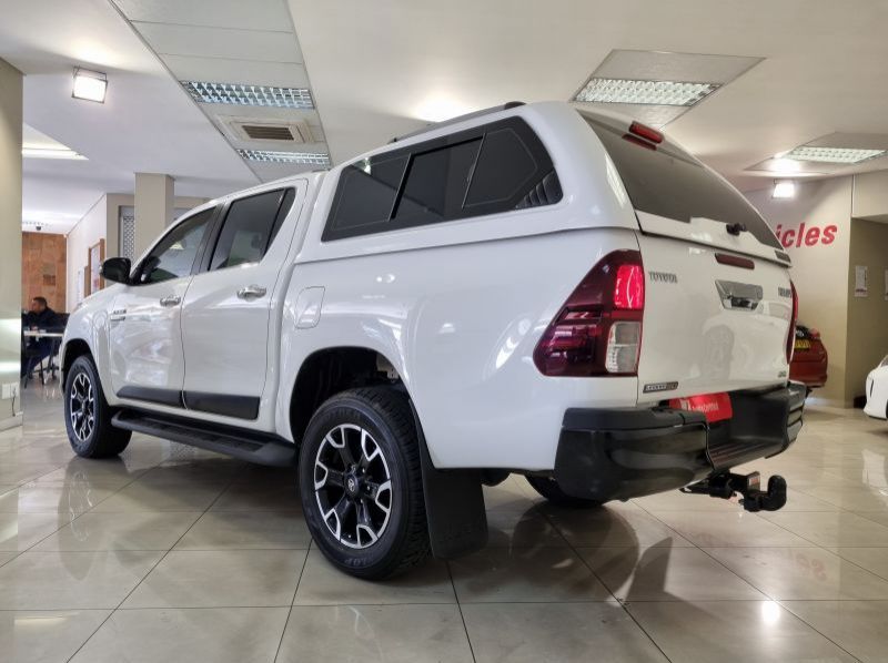 2020 Toyota Hilux 2.8 Gd-6 Raider 4x4 A/t P/u D/c Legend 50 pictures