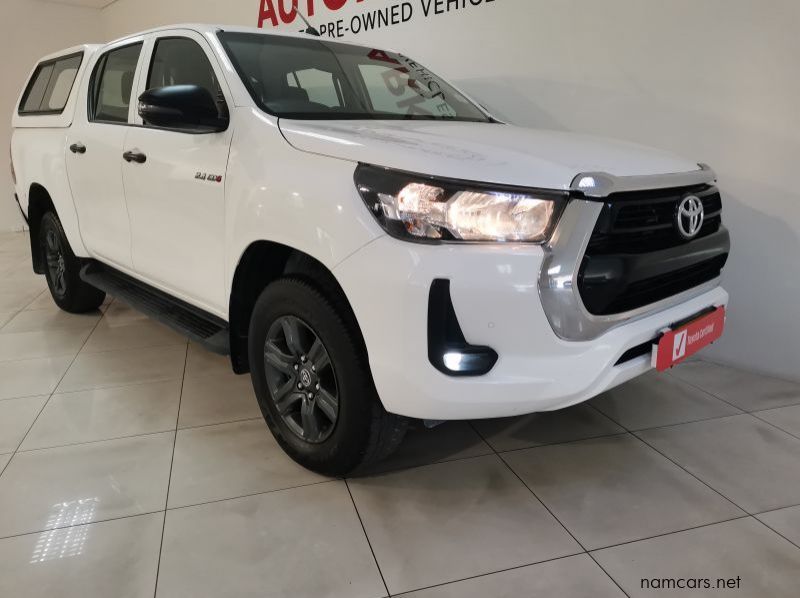 2023 Toyota Hilux 2.4 Gd-6 Raider 4x4 A/t P/u D/c pictures