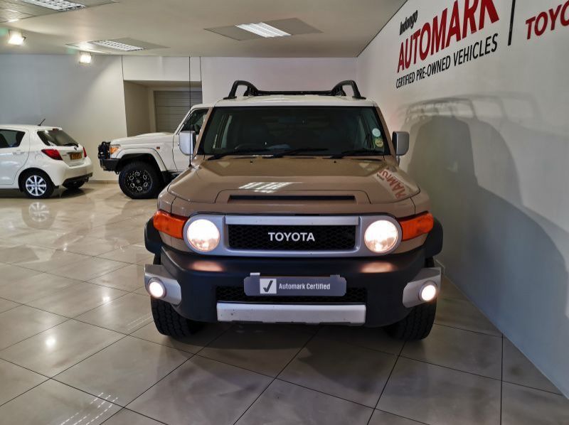 2016 Toyota Fj Cruiser 4.0 V6 Cruiser pictures