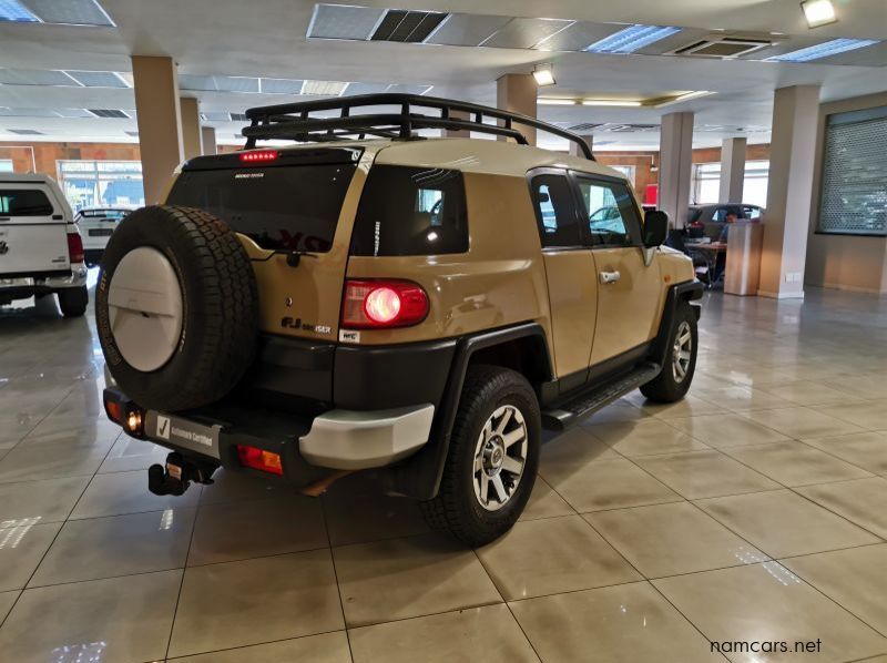 2016 Toyota Fj Cruiser 4.0 V6 Cruiser pictures