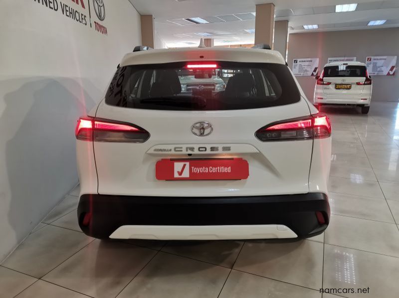 2023 Toyota Corolla Cross 1.8 Xs pictures