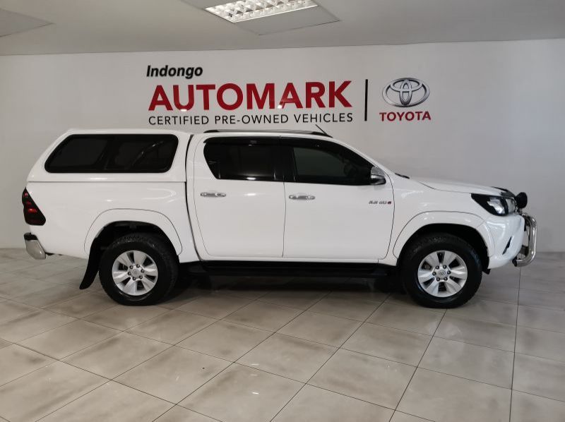 2016 Toyota Hilux 2.8 Gd-6 Raider 4x4 P/u D/c pictures