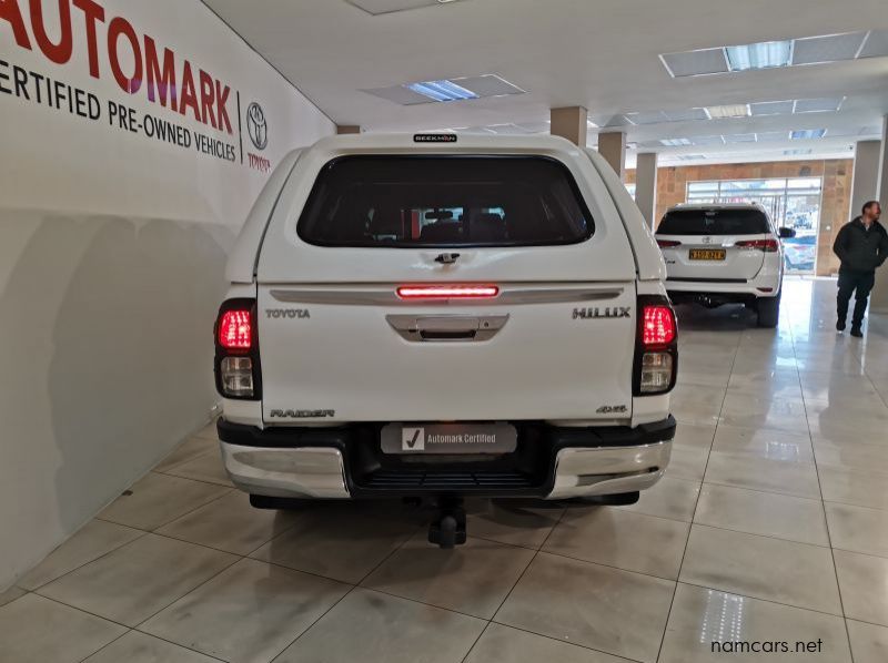 2016 Toyota Hilux 2.8 Gd-6 Raider 4x4 P/u D/c pictures