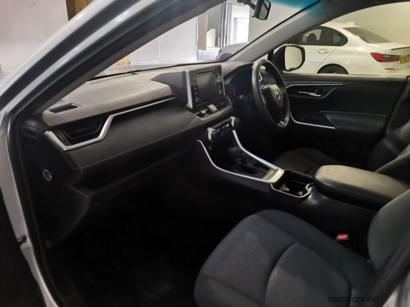 2019 Toyota Rav4 2.0 Gx Cvt pictures