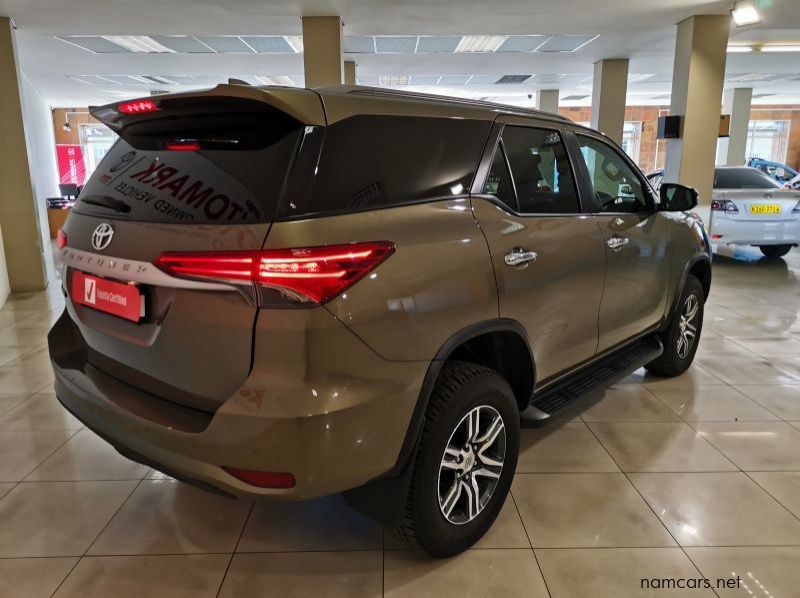 2021 Toyota Fortuner 2.4gd-6 R/b pictures