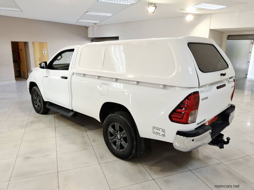 2024 Toyota Hilux 2.4 Gd-6 Raider 4x4 A/t P/u S/c pictures