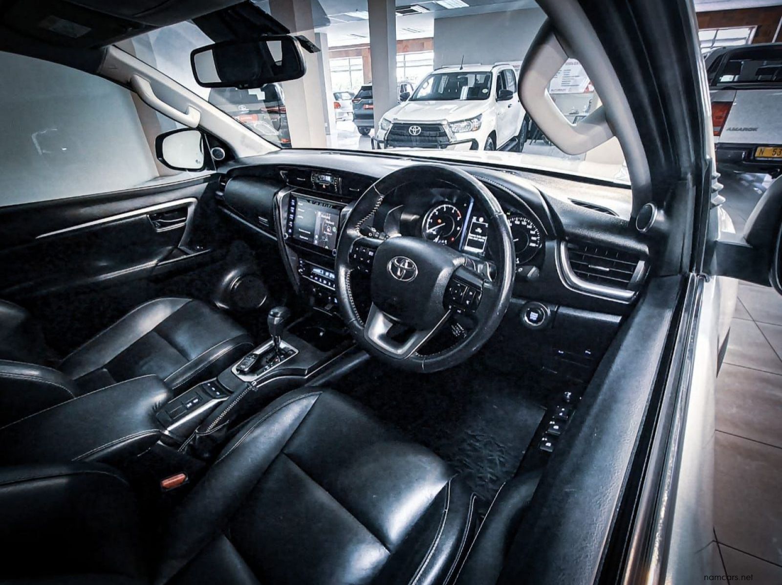 2021 Toyota Fortuner 2.8 Gd-6 4x4 Vx A/t pictures