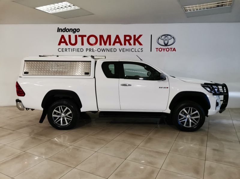 2019 Toyota Hilux 2.8 Gd-6 Rb Raider 4x4 A/t P/u E/cab pictures