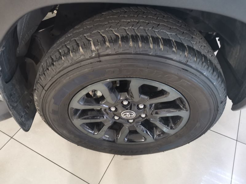 2023 Toyota Hilux Double Cab 2.8 GD6 RB Legend 6MT (A2J) pictures