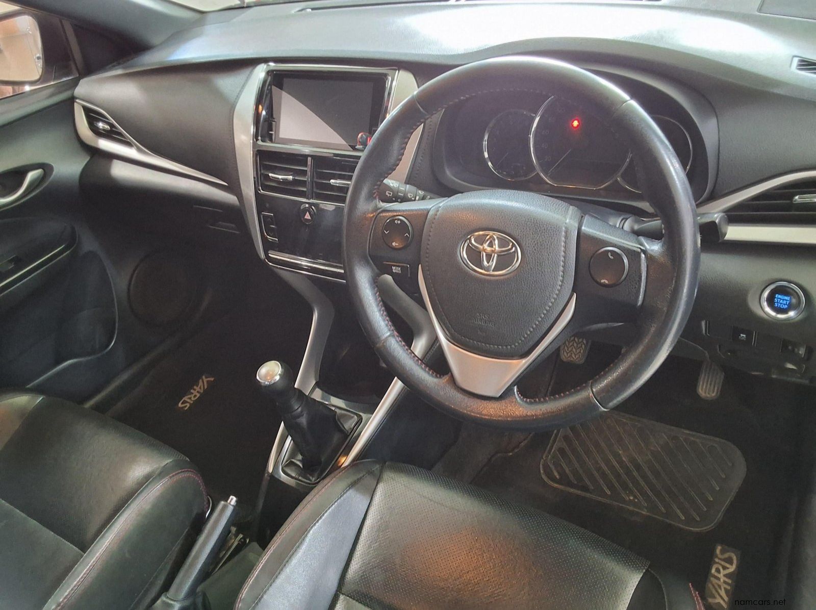 2020 Toyota Yaris 1.5 Sport Manual pictures