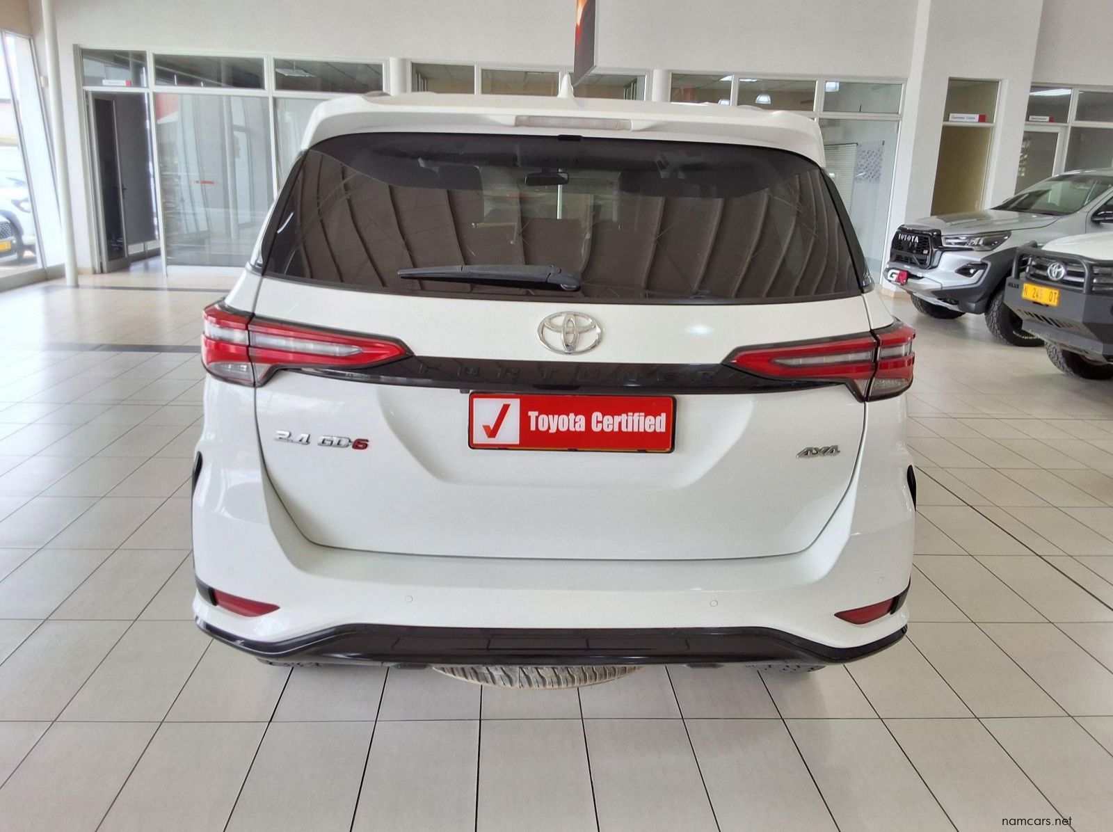 2024 Toyota Fortuner 2.4 GD6 4X4 AT pictures