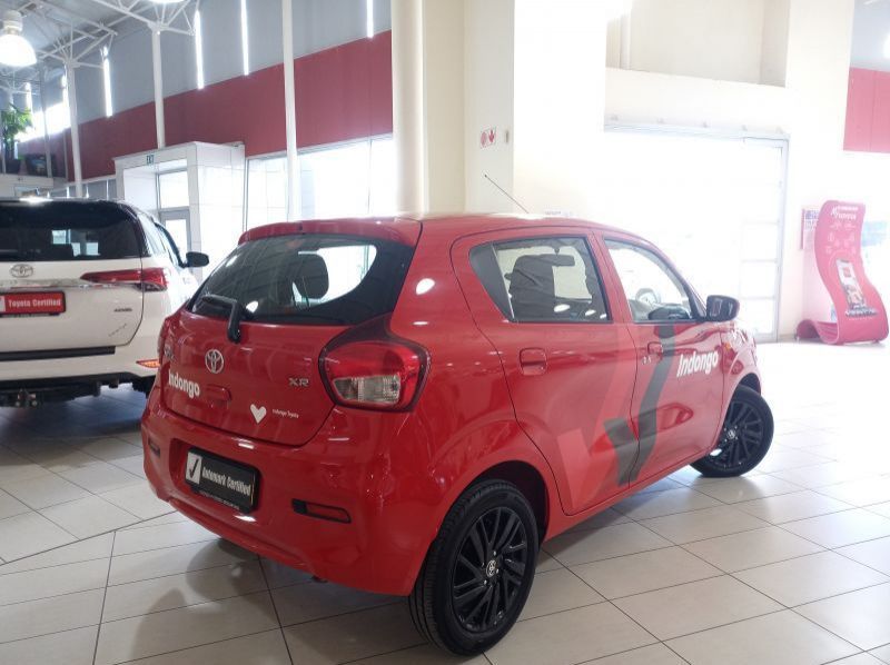 2023 Toyota Vitz 1.0 XR AMT pictures