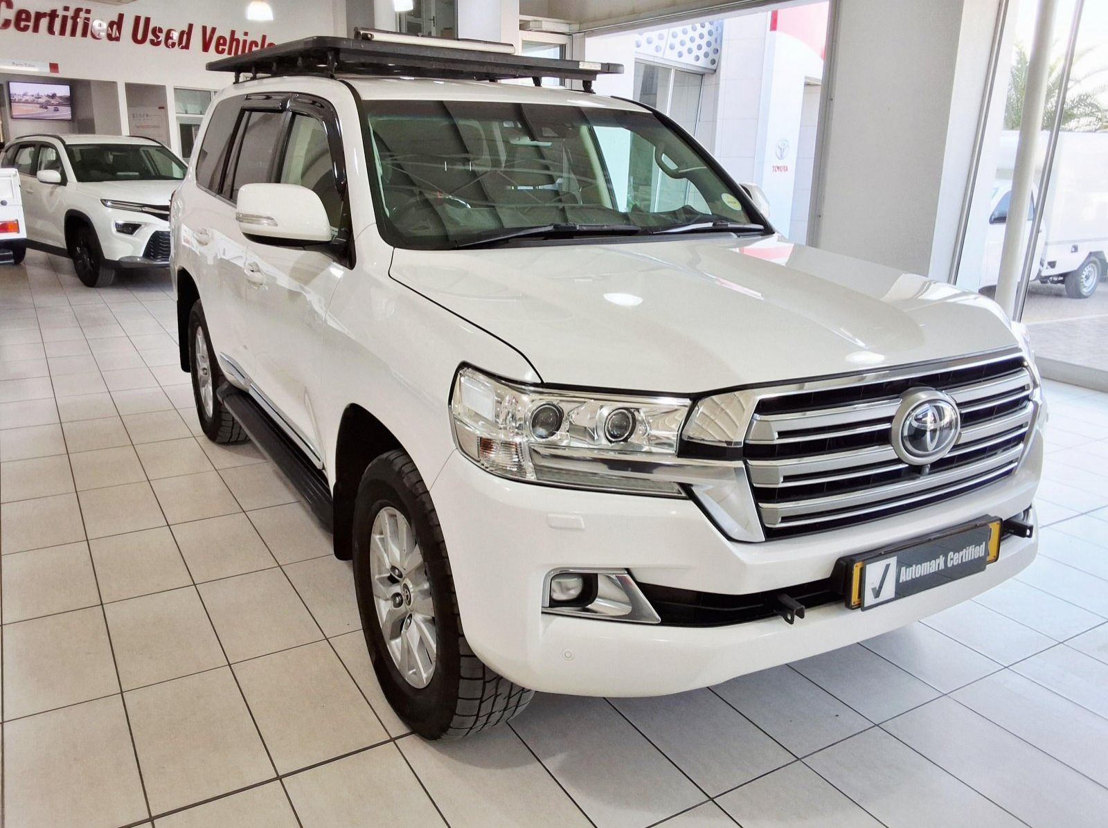 Used Toyota Land Cruiser 200 LC200 4.5 V8 VX Diesel for sale in Windhoek, Walvis Bay, Okahandja, Gobabis, Mariental, Otjiwarongo, Ongwediva, Namibia