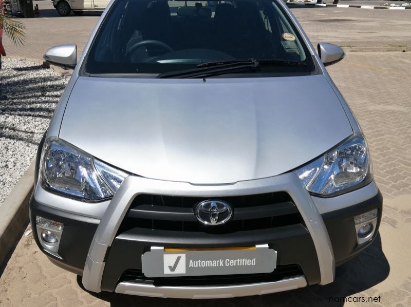 2020 Toyota ETIOS CROSS 1.5 XS HB pictures