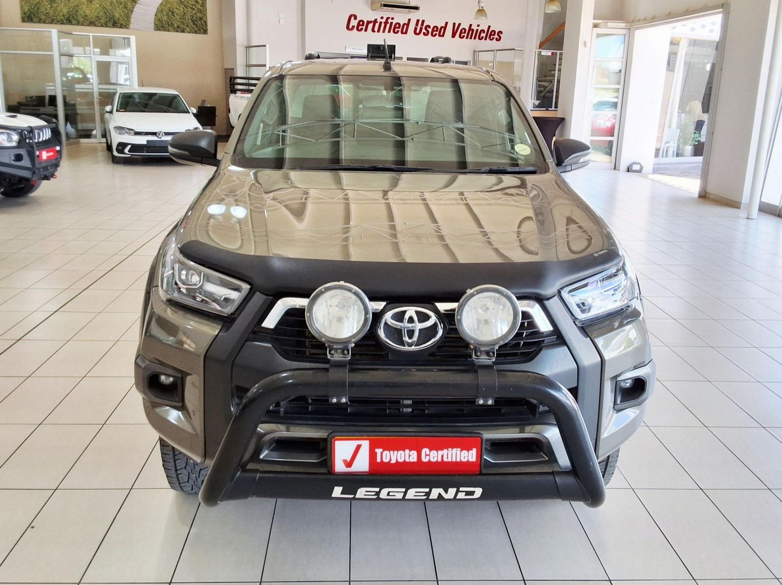 2021 Toyota Hilux Extra Cab XC 2.8GD6 4x4 Legend MT pictures