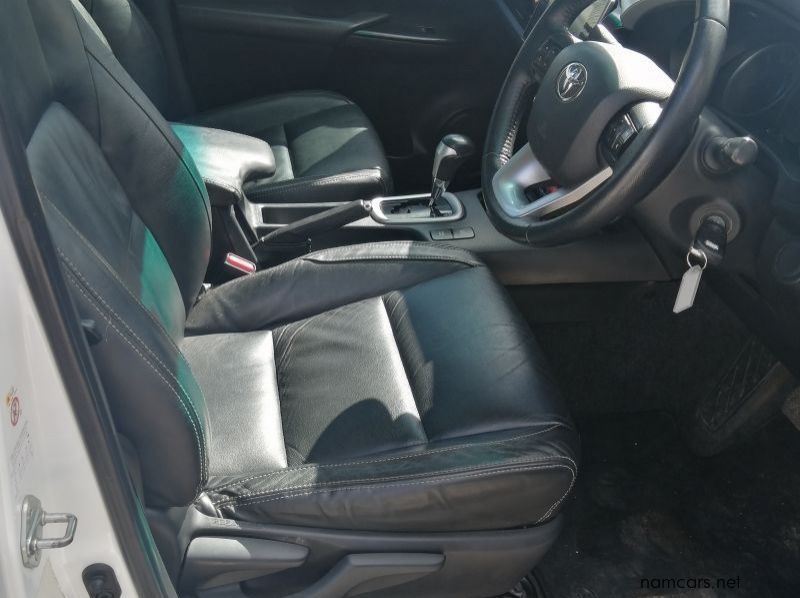 2016 Toyota HILUX DC 2.8GD-6 4X4 RAIDERAT(W18) pictures