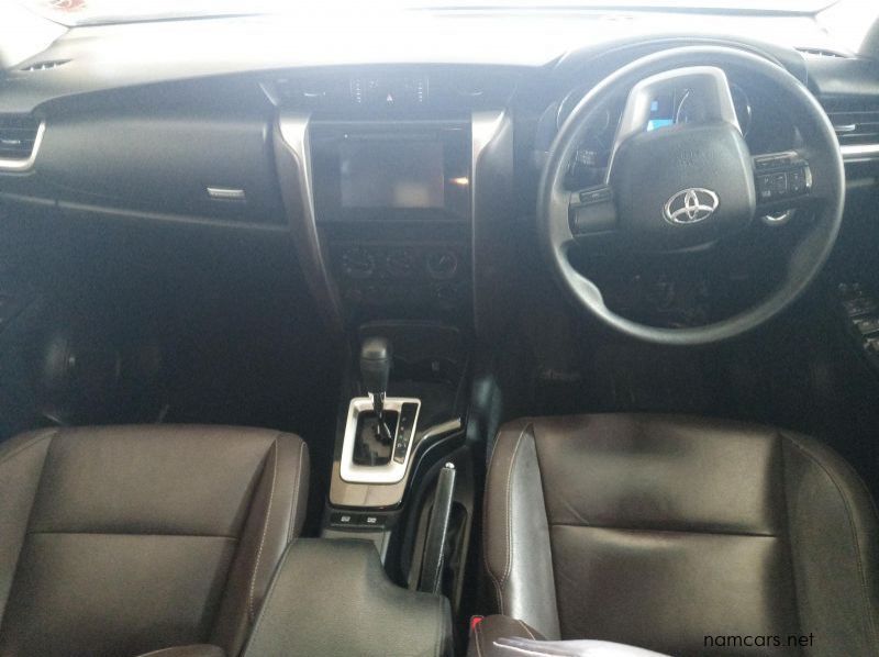2019 Toyota Fortuner 2.4 GD6 4x4 AT pictures