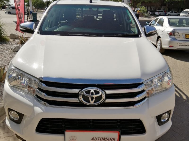 2016 Toyota HILUX DC  2.8 GD6 RB RAIDER pictures