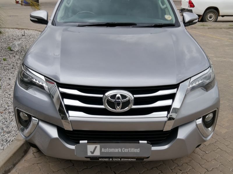 2016 Toyota FORTUNER 2.8 GD-6 RB 6MT pictures