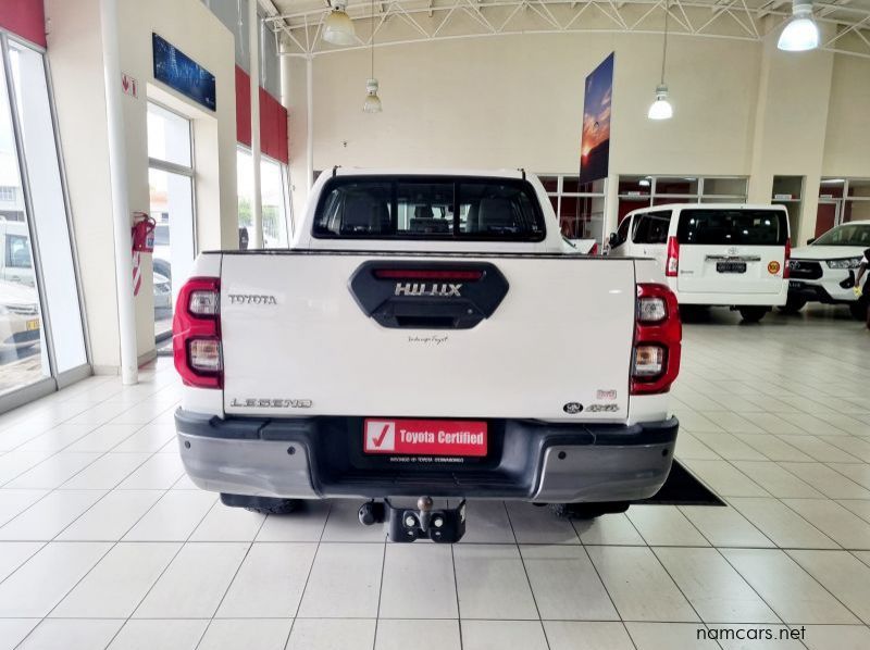 2021 Toyota Hilux Double Cab Hilux DC 2.8 4X4 LGD MT pictures