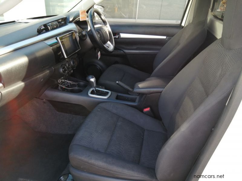 2019 Toyota HILUX SC 2.8GD6 RB RAIDER AT pictures