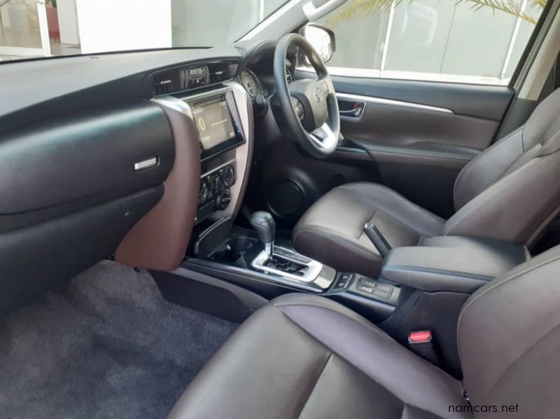 2019 Toyota FORTUNER 2.4 GD-6  4X4 AT (Z71) pictures