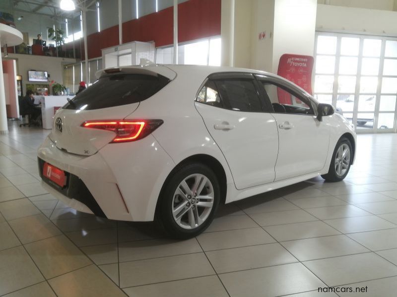 2022 Toyota Corolla Hatch 1.2P XS Turbo 5Dr Manual pictures