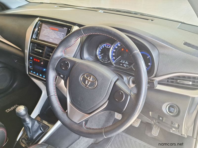 2020 Toyota Yaris 1.5 Sport Manual pictures