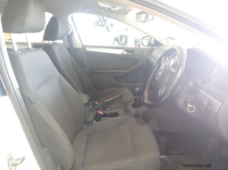 2013 Volkswagen Jetta 6 1.2 TSI Trendline Manual 77kW pictures