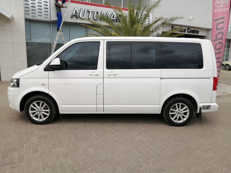 2012 Volkswagen VOLKSWAGEN T5 KOMBI 2.0 TDI 75 KW pictures