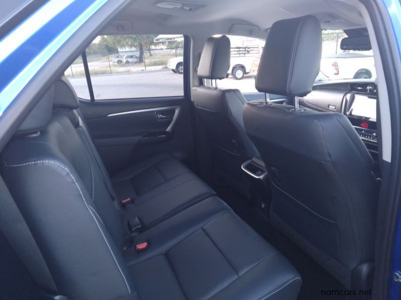 2022 Toyota 2.8 GD6 TOYOT FORTUNER RB VX AT pictures