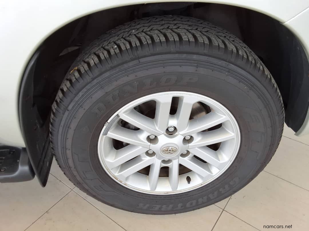 2013 Toyota 2.5 FORTUNER AT pictures