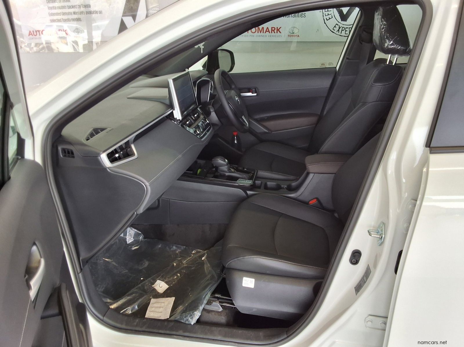 2026 Toyota Corolla Cross 1.8 XS pictures
