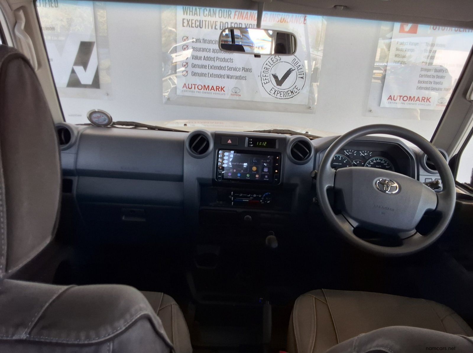 2021 Toyota Toyota Land Cruiser 79 DC 4.0 Petrol 4x4 MT pictures