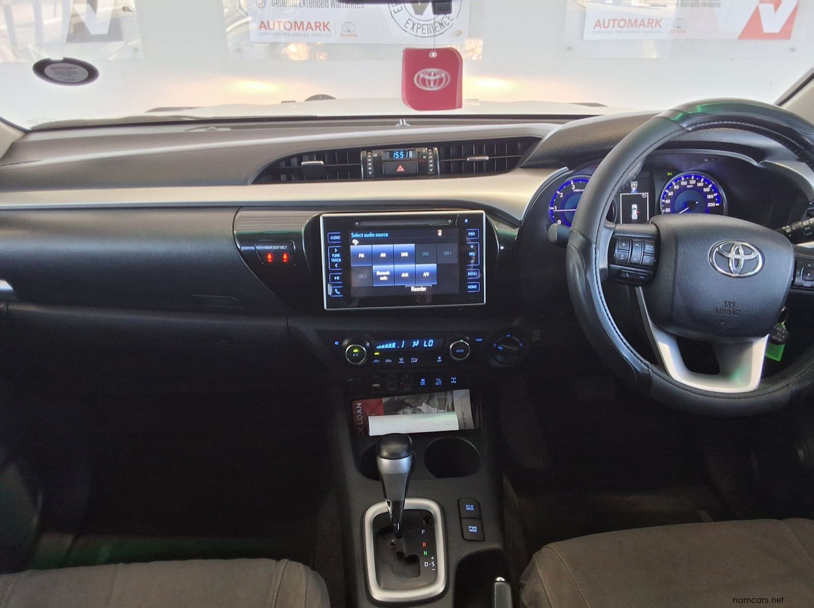 2017 Toyota HILUX DC 2.8 GD6 4X4 RAIDER AT pictures