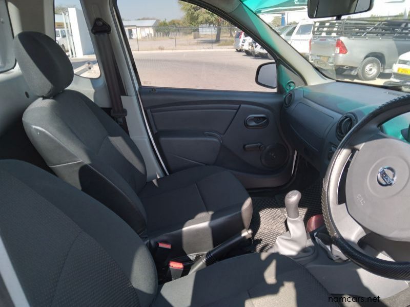 2021 Nissan NP 200 1.6 A/C SAFETY PACK P/UP S/C pictures