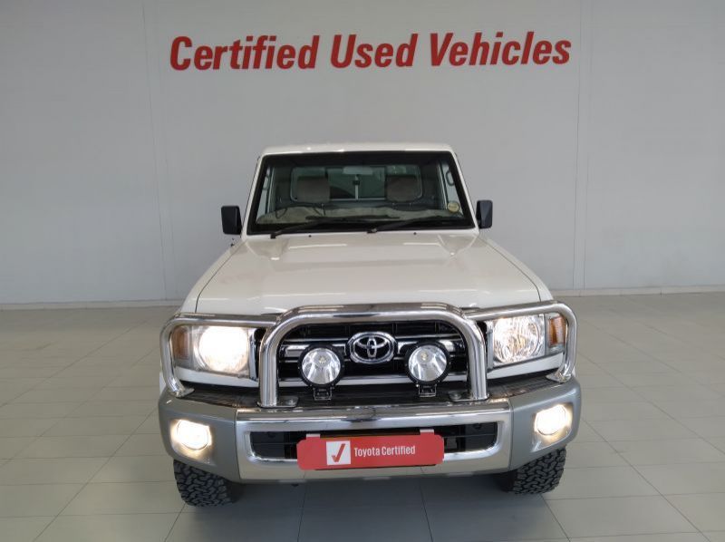 2019 Toyota 4.0 V6 TOYOTA LAND CRUISER P/UP S/CAB pictures