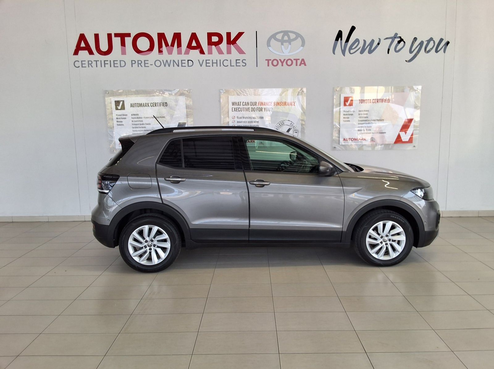 Used Volkswagen VOLKSWAGEN T-CROSS 1.0 TSI COMFORTLINE for sale in Windhoek, Walvis Bay, Okahandja, Gobabis, Mariental, Otjiwarongo, Ongwediva, Namibia