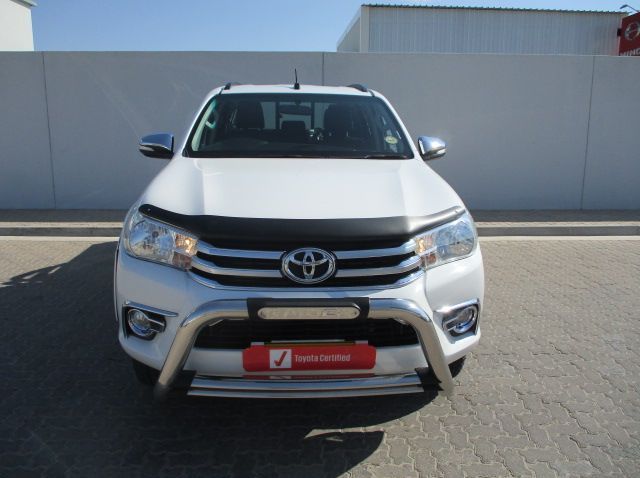2016 Toyota 2.8 HILUX GD6 DC 4X4 AT P/UP pictures
