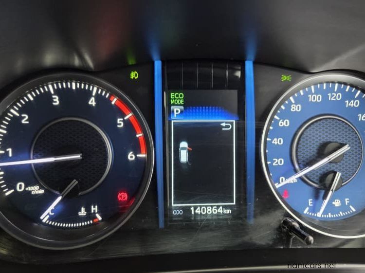 2020 Toyota Fortuner pictures