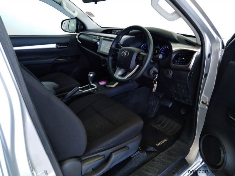 2018 Toyota HILUX GD6 pictures