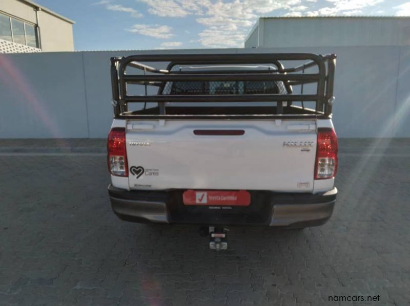 2021 Toyota 2.7 HILUX DC RB SR MT pictures