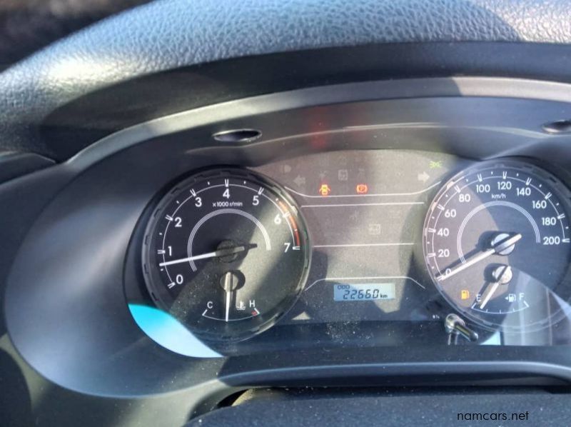 2021 Toyota 2.7 HILUX DC RB SR MT pictures