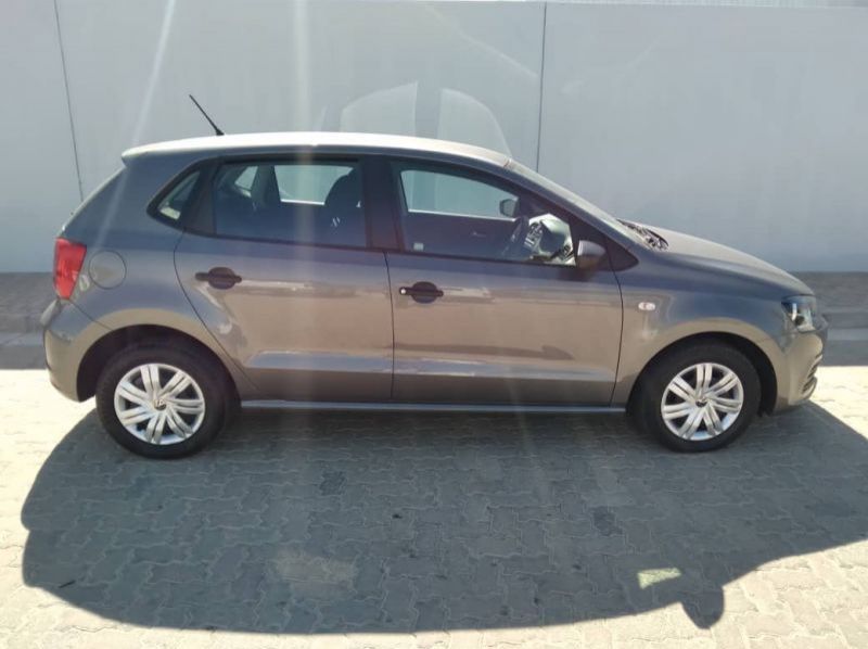 2022 Volkswagen 1.4 POLO TRENDLINE pictures